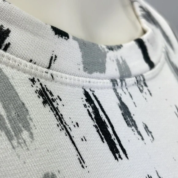NWOT • Monki Crew Neck Terry Pullover in Paint Stroke Print. - Picture 4 of 14